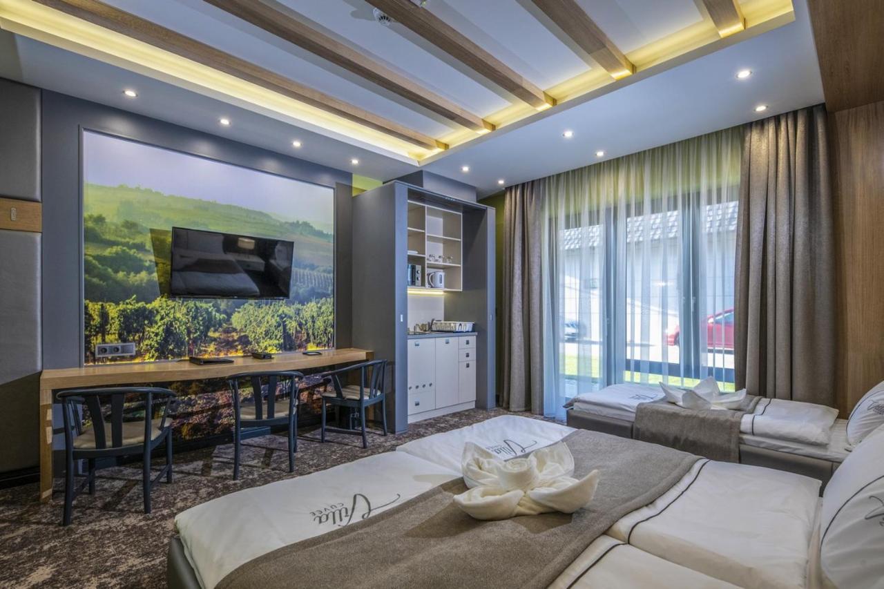 Villa Cuvee Egerszalok Ngoại thất bức ảnh